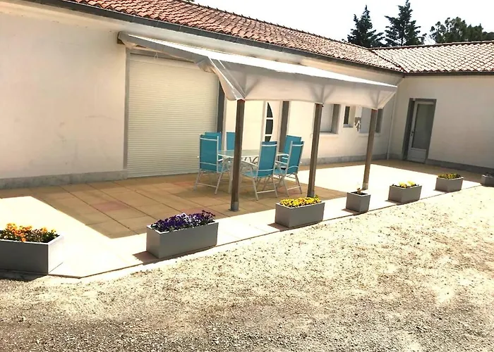 Le Moulin Jodet نوتر دام دي مونتس